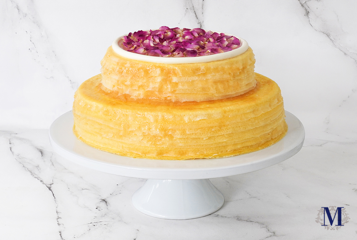 Lady M® 2-Tier Signature & Rose Mille Crêpes